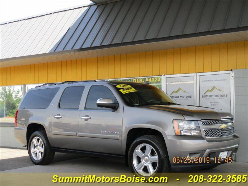 2008 - Chevrolet - Suburban - $8,900