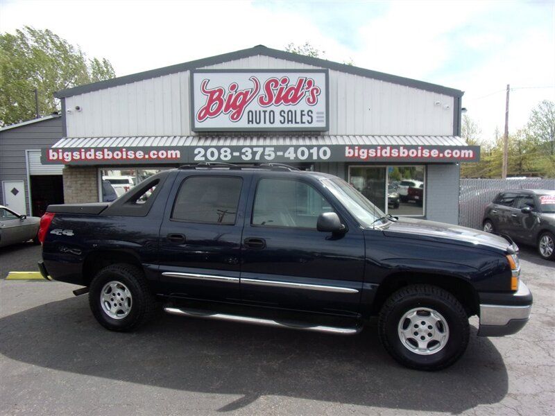 2004 - Chevrolet - Avalanche - $13,950