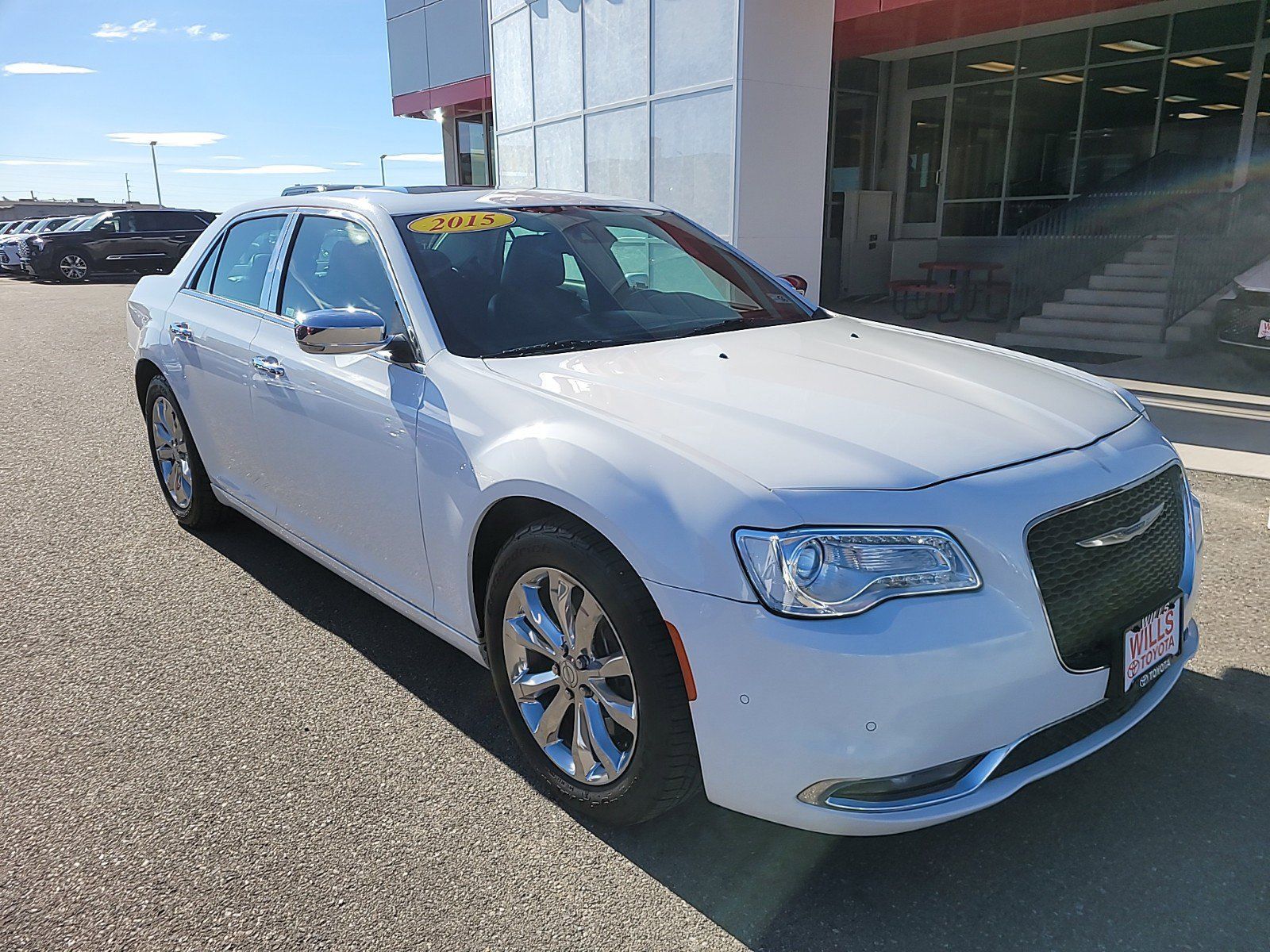2015 - Chrysler - 300 - $15,288