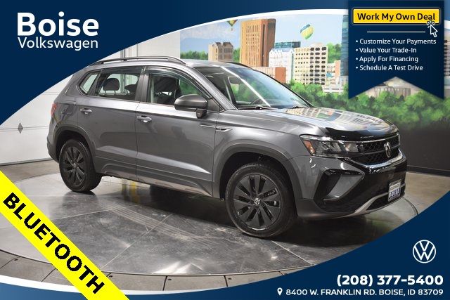 2022 - Volkswagen - Taos - $22,999