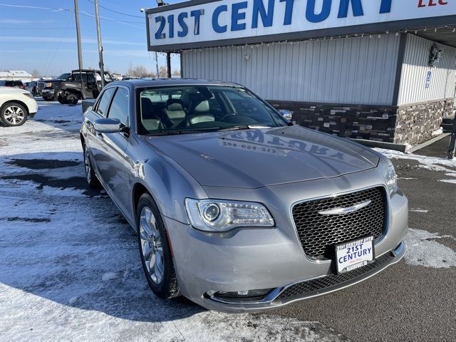 2018 - Chrysler - 300 - $22,475